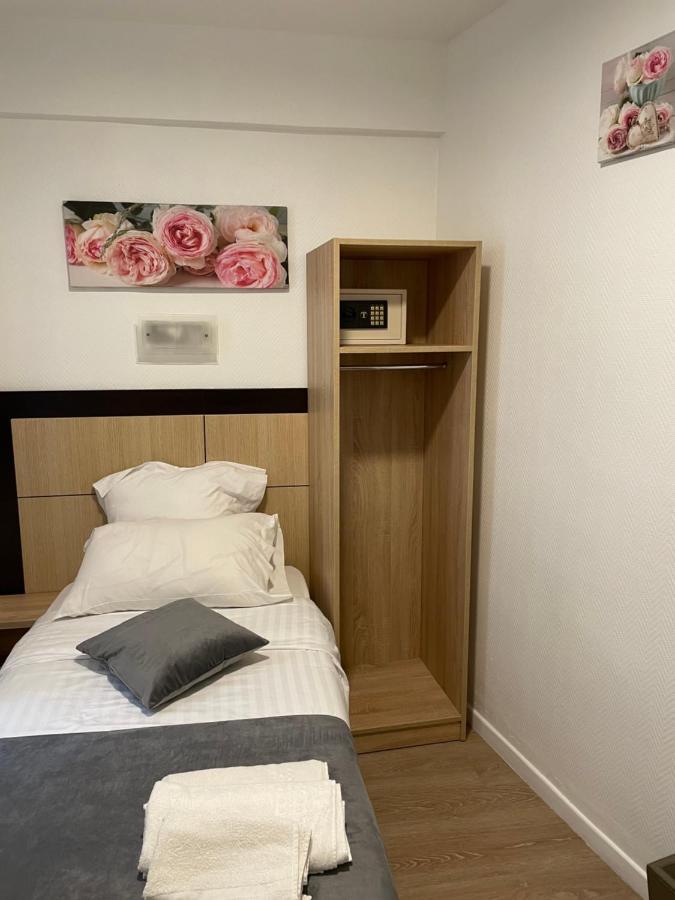 Hotel De Bordeaux Paris Eksteriør billede